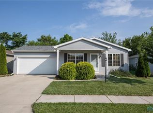 2109 Redbud Ln, Delta, OH 43515