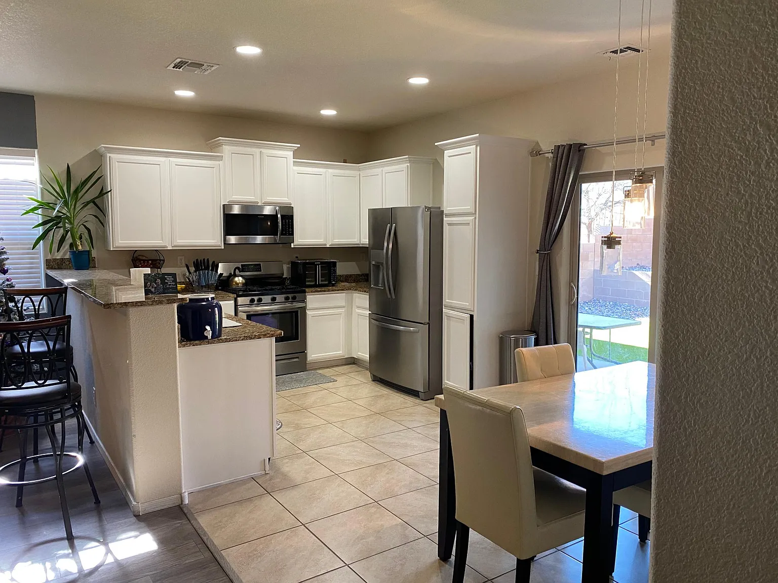 10819 Retanas Pl NW — Photo 2