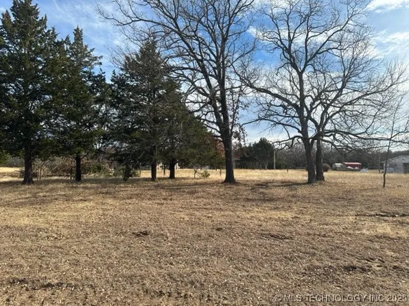 18 Royalty Dr, Kingston, OK 73439