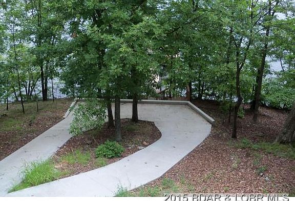 4th image of 18 Hawks Point Dr
