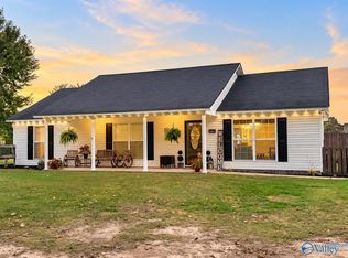 26805 Thach Rd, Athens, AL 35613