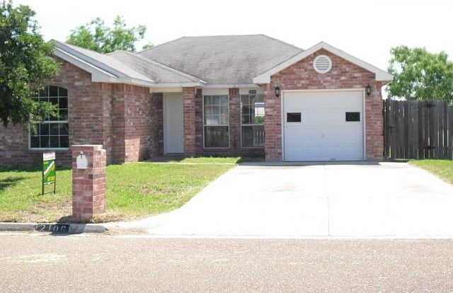 1st image of 2106 Vista Verde Cir E