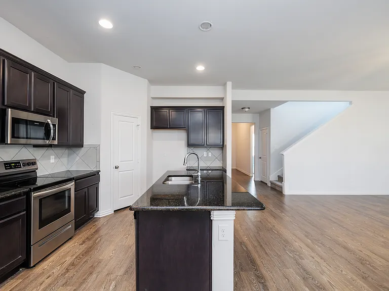 336 Emerald Creek Dr — Photo 12