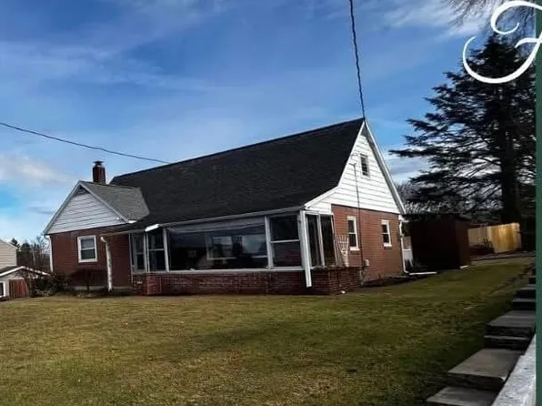 114 Wedgewood Dr, Johnstown, PA 15904