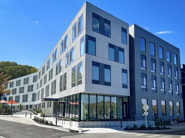 3949 Doctor Martin Luther King Junior Blvd #411