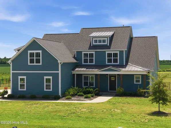 2754 Windflower Lane, Grimesland, NC 27837