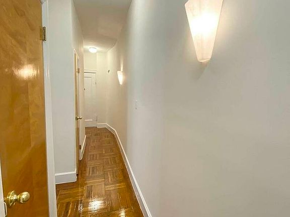 3rd image of 315 8th Ave APT 8
