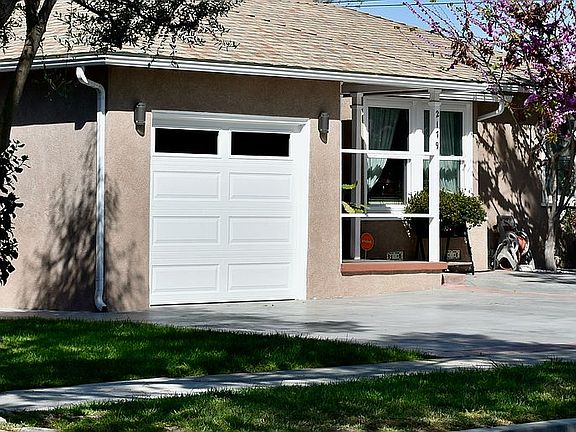 Front - 2 Car Drive & Patio