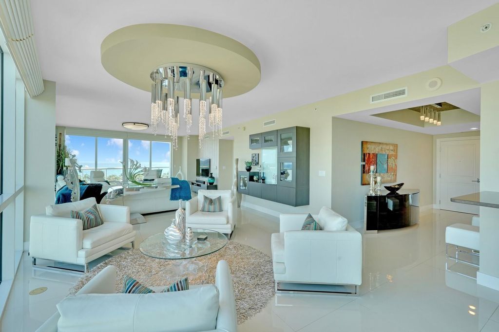 1 N Ocean Boulevard #607, photo 9