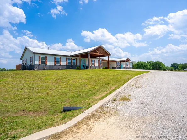 14505 S Deer Creek Rd, Claremore, OK 74017