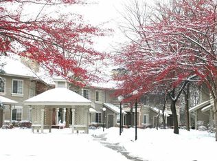 7220 Nightingale Ln APT 15, Holland, OH 43528