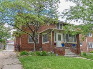 4412 Woolworth Ave, Omaha, NE 68105