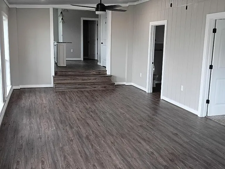 277 Lake View Ln — Photo 12