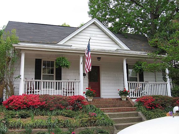 Cute outside but big inside