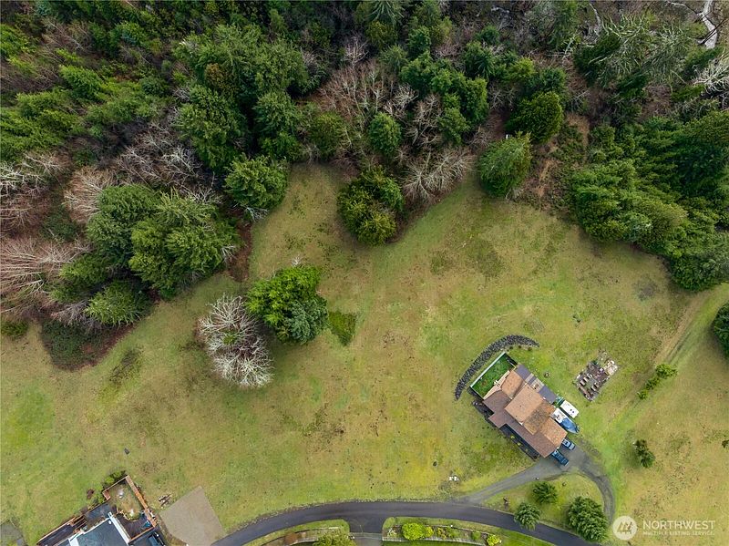 3rd image of 25 Lot Wilson Point Estates