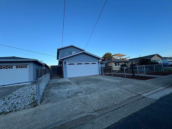 2nd image of 1431 Flores Dr