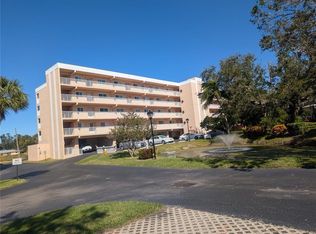 9510 Harbor Greens Way APT 406, Seminole, FL 33776