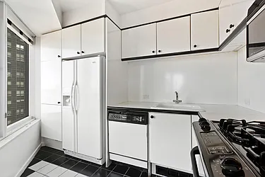 Rented by Vivaldi Real Estate