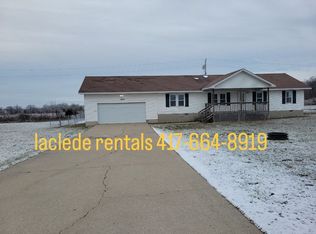 20187 Ostrich Ln, Lebanon, MO 65536