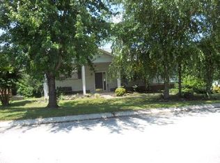 1707 Northfield Dr, Maryville, TN 37804