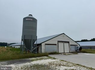 25495 Saxis Rd, Temperanceville, VA 23442