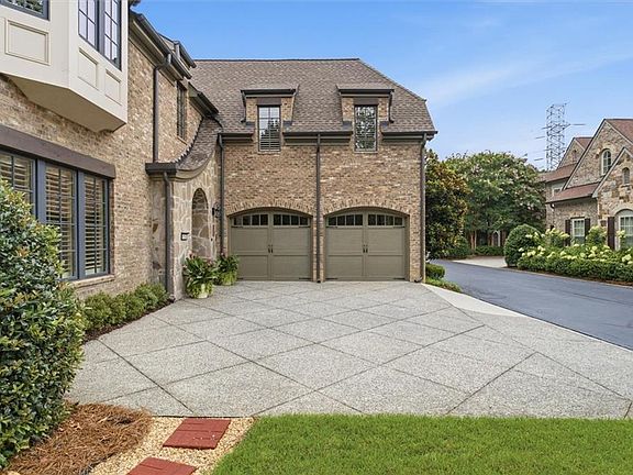 4th image of 4584 Woodlawn Gates Ln