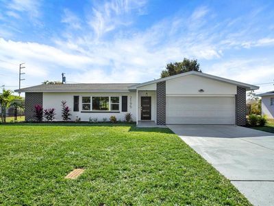 2195 Academy Dr, Clearwater, FL, 33764