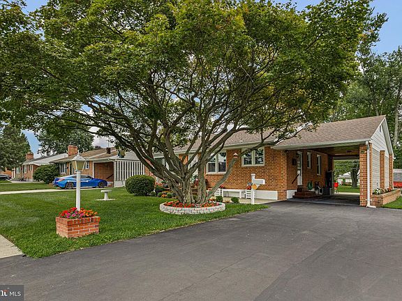 2nd image of 4512 Verona Dr