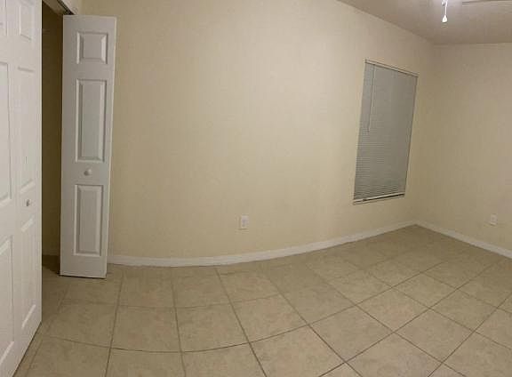 3rd image of 1314 SE 8th Pl