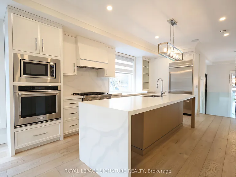 3062 Bayview Ave — Photo 8