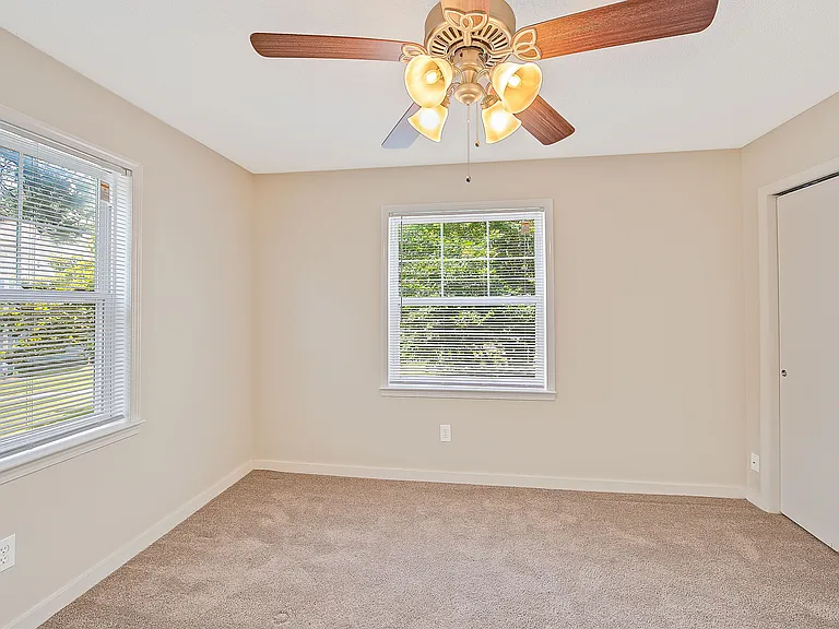 Village Green Apartment Homes — Photo 54