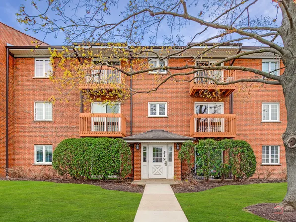 519 W Central Rd APT 1B, Mount Prospect, IL 60056