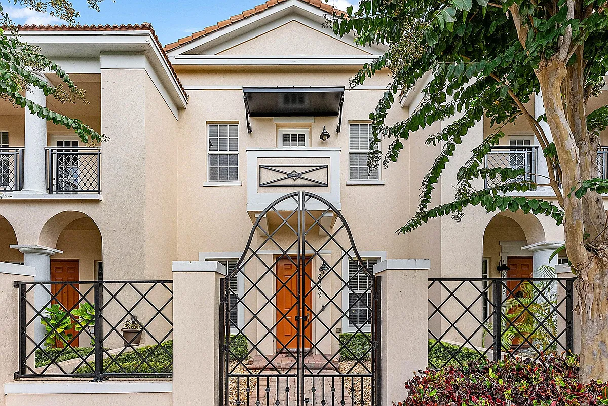 Building Photo - 8309 NW 8th Way