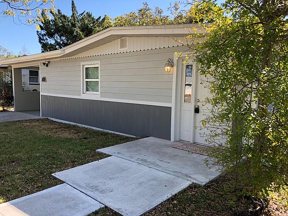 3rd image of 618 Tarragona Way