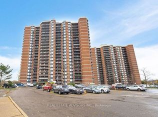 236 Albion Rd SE #802, Toronto, ON M9W6A6