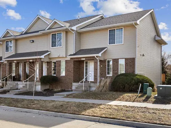 4871 Cardigan Ln, Iowa City, IA 52245