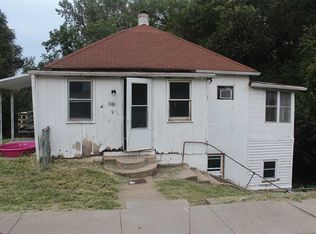 412 California St, Peru, NE 68421