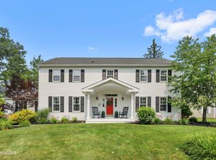 15 Filomena Dr, Pittsfield, MA 01201