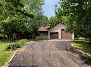 5747 Elbo View Dr, Manhattan, KS 66502