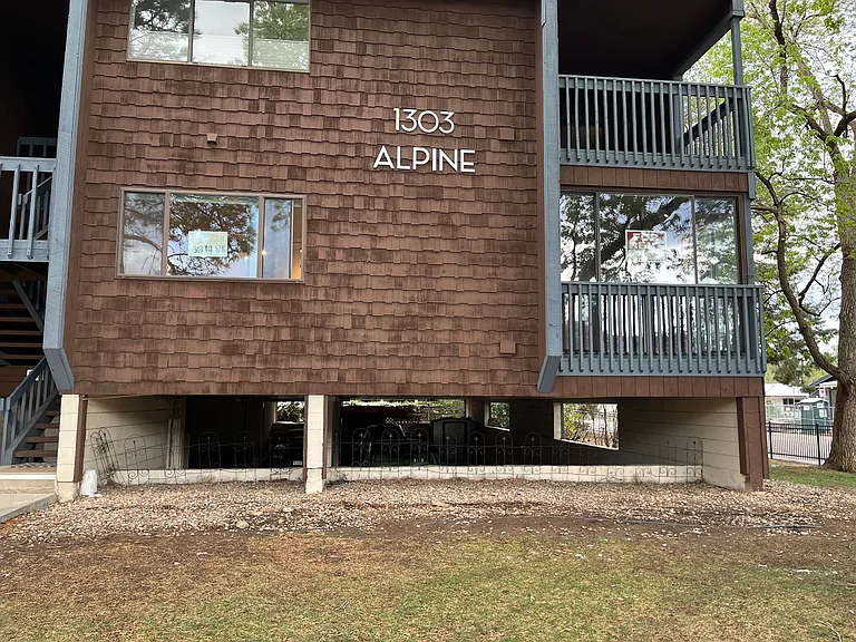 1303 Alpine Ave #15A — Photo 2