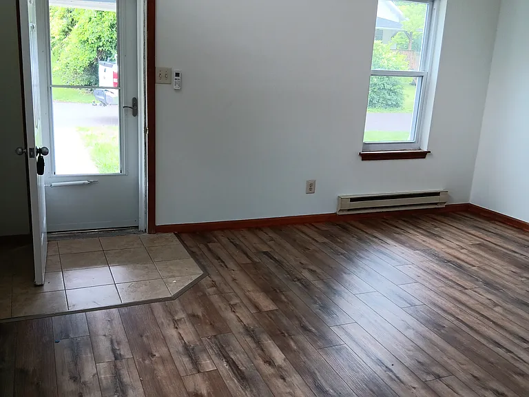 122 Crystal Rd #1 — Photo 1