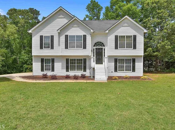 141 Cumberland Trl, Senoia, GA 30276