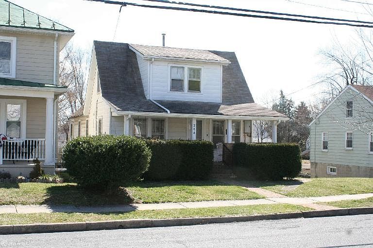 1st image of 304 Parkway St