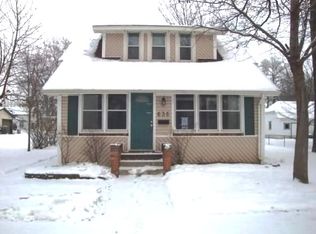 635 Brown St SW, Hutchinson, MN 55350