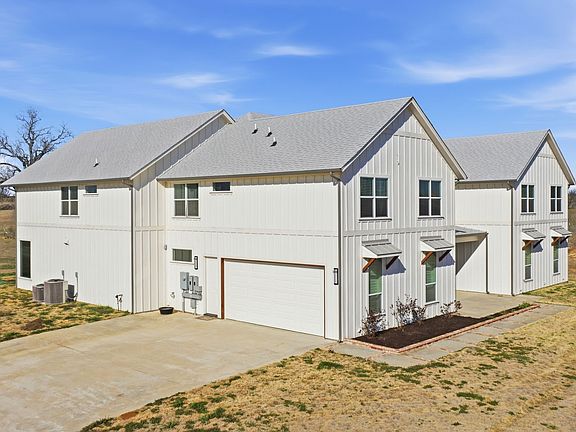 4th image of 4600B Old Brock Rd