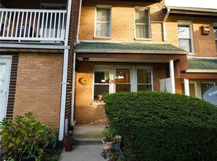 228 Artist Lake Dr, Middle Island, NY 11953