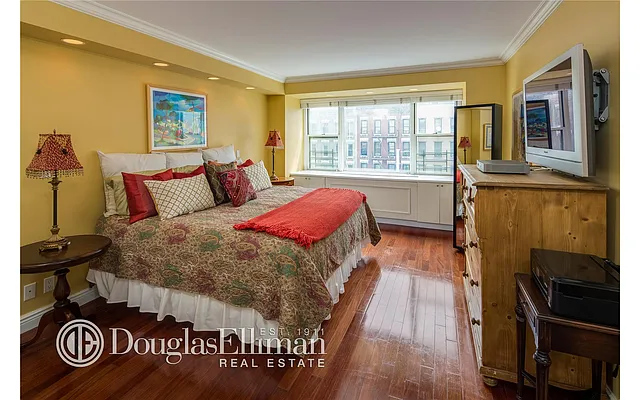 Sold by Douglas Elliman | media 5