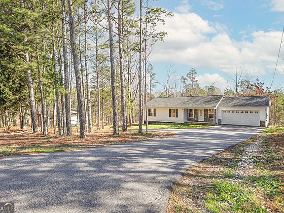 3rd image of 3642 Williams Bridge Rd