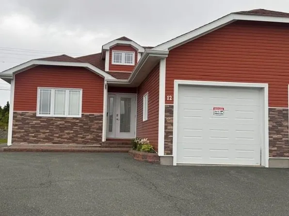 12 Rutan Street, Gander, NL A1V0C2