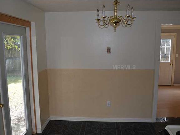 4th image of 2416 S 69th St